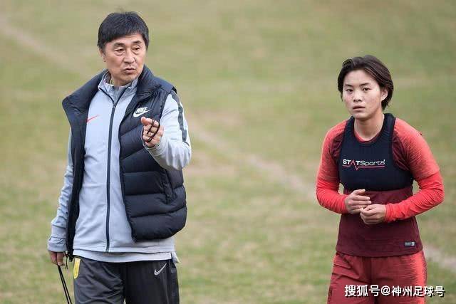 震惊！中国男篮遭遇惨败，八冠荣光蒙尘